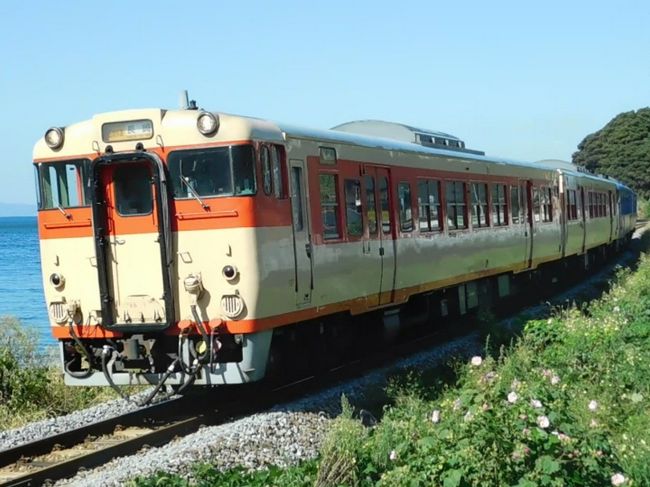 鉄道の日に合わせて、イベント走行で長崎電気軌道の１６８号車が走りました。明治４４年製の５つの時代を生き抜いた御年１０８歳の電車です。増税しても何のその、２枚分の処分の見当がついたので急遽「満喫きっぷ」を買って長崎へ行きましょう。１６８号車は２往復なので、午後便に乗るとして、ちょっと寄り道してみました。<br /><br />きっぷ：九州満喫きっぷ<br />旅程概要：川尻～長洲～多比良～千綿～長崎～石橋～正覚寺下～長崎～新中川町～昭和町通り～西浦上～早岐～川尻