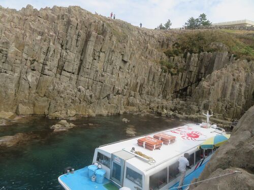 秋の北陸ロマン（１０）観光遊覧船から眺める東尋坊』東尋坊・越前松島・三国(福井県)の旅行記・ブログ by HAPPINさん【フォートラベル】