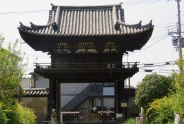 2018春、関西の花のお寺(8/16)：般若寺(3)：国宝楼門、十三重石塔、護良親王供養塔