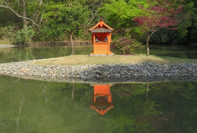 2018春、関西の花のお寺(15/16)：浄瑠璃寺(1)：馬酔木、山門、鐘楼、庭園、三重塔