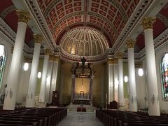 アラバマ州 モービル(市原市の姉妹都市)　ー　厳かな大聖堂は誰でも入れます。