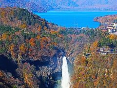 奥日光-2　明智平展望台　中禅寺湖-華厳の滝が一望/今季一番　☆男体山-紅葉-鮮明に