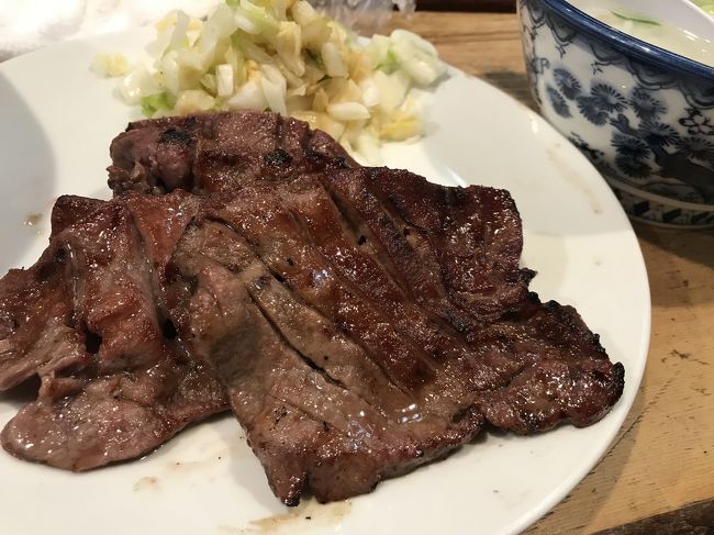 東北新幹線に乗り、美味しい牛タンを食べる目的で仙台に行きました。