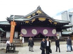 靖国神社へ行く