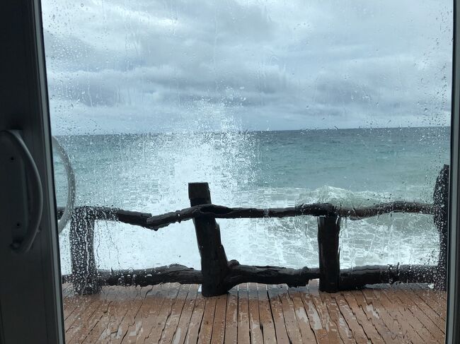 タオ島5 ホテルで遭難 海上自衛隊にsosした嵐 部屋に海水が床上浸水 タオ島 タイ の旅行記 ブログ By アルカロイド ダリルさん フォートラベル