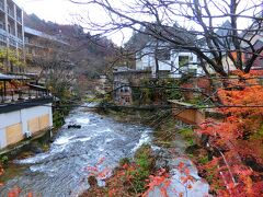 晩秋の会津若松・東山温泉一人旅　(1日目～2日目朝）　東山温泉