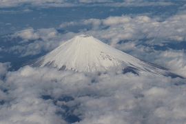 羽田→鹿児島、NH621便。（何度も見ているけど）富士山に見とれたフライト。