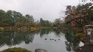 「旧加賀藩の名残が残る町　金沢」ひがし茶屋街　兼六園　金沢城　長町武家屋敷