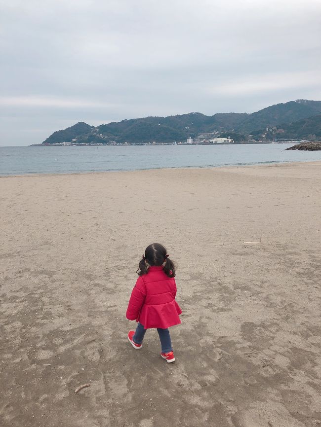 旅行大好きしまいママです。<br />子供と旅行に行きたいけど、中々上手く情報が集められず、自分の体験が誰かの参考になればと思い旅行記を書いてます。<br /><br />産休を利用して、姉妹と熱海の温泉旅行に行きました。