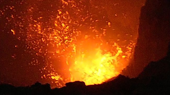 憧れのヤスール火山を目指して！ニューカレドニア・バヌアツツアー一人旅【５日目：ヤスール火山堪能編】