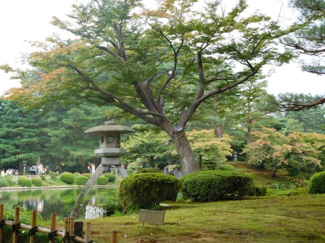 3日目の朝も8：00出発。<br />ツアー旅行も3日目ともなると、朝早いなぁ～！という雰囲気がバス内に漂う。<br />これで初っ端の立ち寄り地が距離のある場所だったら、早々に爆睡なんて事態になりそうだが・・・<br />3日目の最初の目的地はホテルからほど近い場所。<br /><br /><br />＊この文章は以前ブログに書いたものをフォートラベルに転載しました<br />