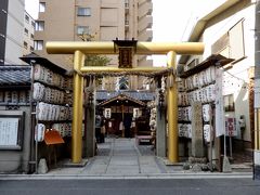 京都出張☆出勤前の朝活　金運アップ祈願で御金神社（みかねじんじゃ) 早朝の水路閣