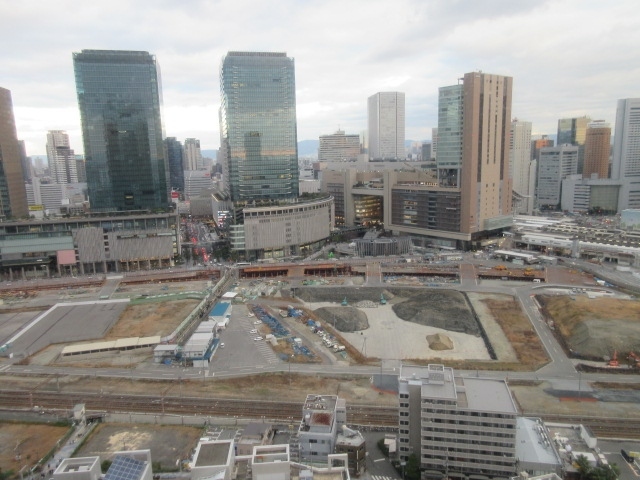 大阪駅は見えてるのに遠い、梅田スカイビルと  ウェスティン大阪。マリオットとSPGの不思議