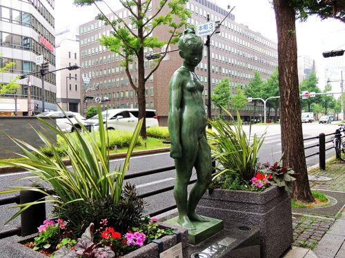 御堂筋彫刻ストリート』心斎橋・淀屋橋(大阪)の旅行記・ブログ 御堂筋彫刻ストリート』心斎橋・淀屋橋(大阪)の旅行記・ブログ