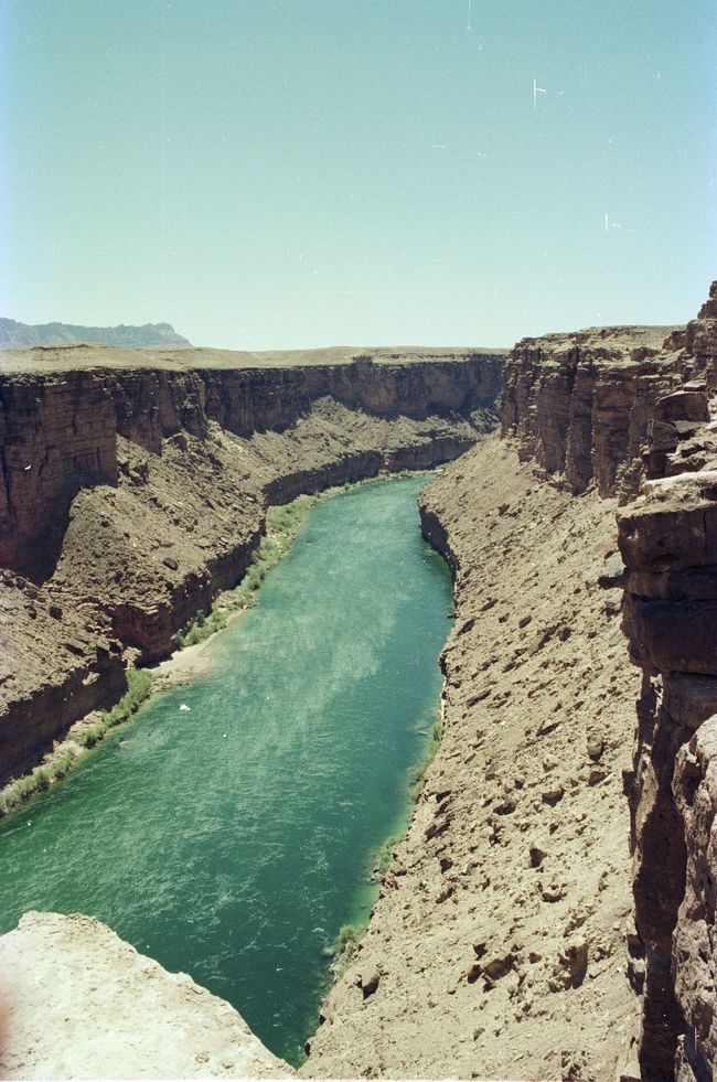 Horseshoe Bend, Colorado River (Glen Canyon), 1978.<br /><br />Driving from Denver to Los Angeles, August 1978.<br /><br />8/4 Rocky Mountain National Park<br />8/5 Rocky<br />8/6 Cheyenne<br />8/7 Cheyenne<br />8/8 Cheyenne<br />8/9 Cheyenne<br />8/10 Cody<br />8/11 Yellowstone<br />8/12 Jackson WY<br />8/13 Duchesne, UT<br />8/14 Capitol Reef Park, Escalante, UT<br />8/15 Bryce Canyon and Zion, Zion NP<br />8/16 Grand Canyon<br />8/17 Las Vegas<br />8/18 Los Angeles<br />8/19 Los Angeles<br />8/20 Los Angeles<br />8/21 San Diego<br />8/22 Sea World, San Diego<br />8/23 SD Zoo, Warner Springs<br />8/24 Caltech, Los Angeles<br />8/25 LAX, Los Angeles<br />8/26 Library, Los Angeles<br />8/27 Knott&#39;s Berry Farm, Los Angeles