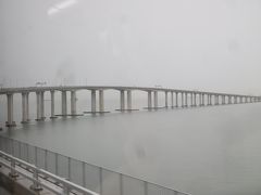 香港とマカオを結ぶ世界最長の海上橋：港珠澳大橋（こうじゅおうおおはし）（1905）