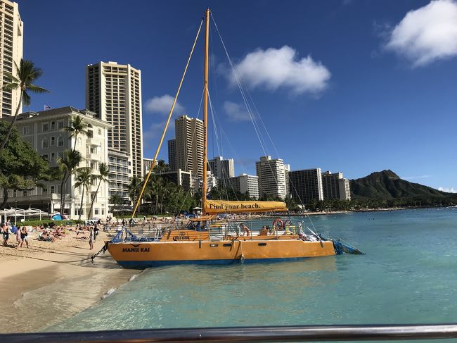 また訪ねたいなぁ~と思いつつ<br />いつも後回しになっていたHawaii(*^_^*)<br /><br />昨年5月より ANAさんがエアバスA380型機を<br />ホノルル路線に就航すると云うNewsを聞いて以来<br />「ぜひ 搭乗してみた~い(≧∇≦)」<br />と云う気持ちがどんどん膨んで行きました♪♪ <br /><br />同行者2人の休暇が急遽取れる事になった<br />このタイミングで 出発2週間前に航空券<br />6日前にHotelをようやく予約し<br />9年振りのHawaiiを満喫して来ました.。.:*☆