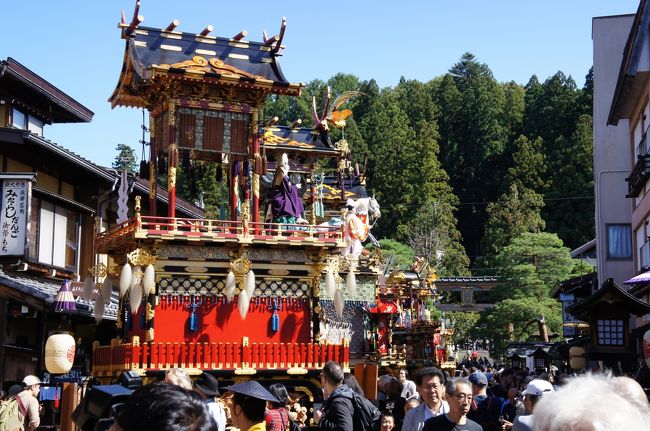 令和元年秋の高山祭り。何度見ても豪華絢爛な山車には感動を覚えます。