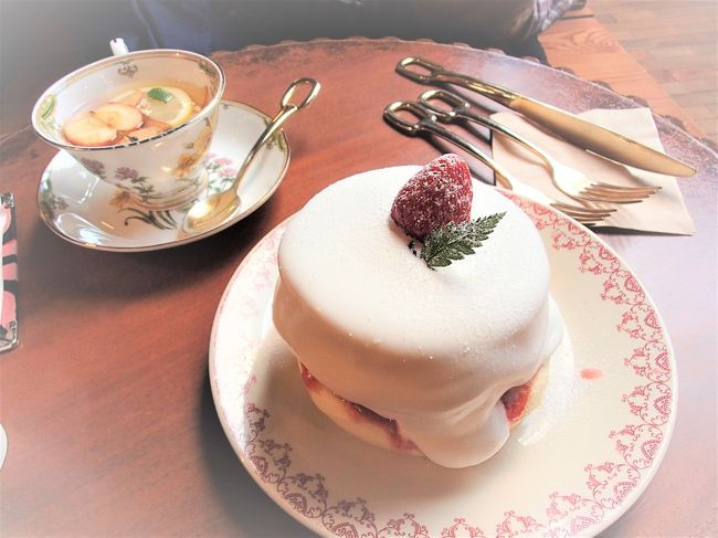 昨年末は2か月間短期派遣としてお仕事したので<br />新年早々やってきましたソウル。<br /><br />特に目的はなく美味しいもの食べてお買い物を。<br />約1年ぶりのソウル。<br />後半はホテル近くの仁寺洞、益善洞(イクソンドン )、鍾路3街の焼肉通りへ。<br />美味しい物食べて大満足♪