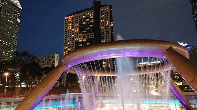 会社の1週間休みを利用して、またもやシンガポールへ行って来ました。<br />年末年始働き続けて息抜きをしようと計画しました。<br />毎度の定番コースで周遊しながら、少しずつ新規開拓をしようと考えてます。<br /><フライト><br />1/14(火)JL711<br /> 18:00(NRT)⇒00:50(SIN)<br />1/17(金)JL38<br /> 02:20(SIN)⇒09:50(HND)<br /><br /><宿泊先><br />①g-spa singapore<br />②Amari Johor Bahru<br /><目的><br />マレー鉄道跡地<br />富の噴水<br />ハウパーヴィラ<br /><br />前回は10月に来訪しましたが、新規開拓を増やします。<br />