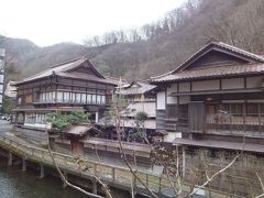 電車で「東山温泉」のんびり福島の旅