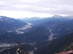 初・山歩きで雪の身延山