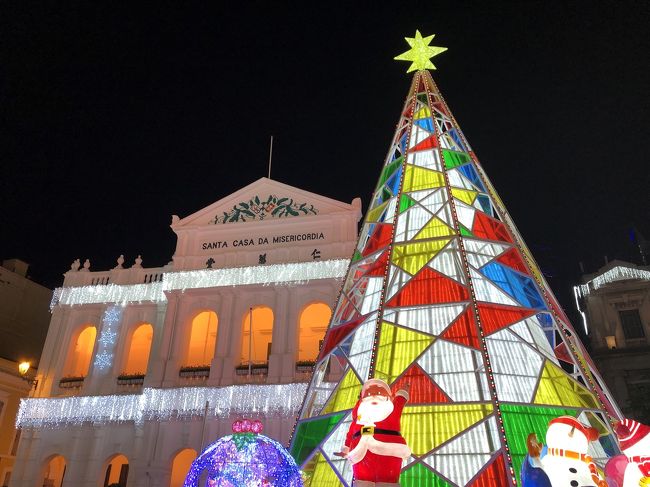 2019.12.26～29のマカオ旅行の備忘録です<br /><br />マカオは2012年の香港旅行の時に日帰りツアーで訪れました<br />素敵な所だったので、いつかフリーでゆっくり散策したいと思っていました　<br />友人3人と再訪出来、とても楽しい旅になりました<br /><br />8月中旬にHISのホテル+航空券で予約<br />マカオ航空直行便利用、ホテルリスボア3泊(ツイン2部屋)朝食付<br />旅行保険込みで1人約9万円<br /><br />日程<br />2019<br />12/26 15:30 成田発　20:05 マカオ着<br />12/27 世界遺産めぐり　ラザロ地区　マカオタワー　コタイ(水中ショー鑑賞、ウィンパレス、ヴェネチアンマカオなど)<br />12/28 コロアネ村　澳門パンダ館　タイパ散策　買い物　セナド広場・聖ポールなどのライトアップ鑑賞<br />12/29 13:20 マカオ発　17:55 成田着<br /><br /><br />マカオ旅行も後半へ、またまだ楽しみます！