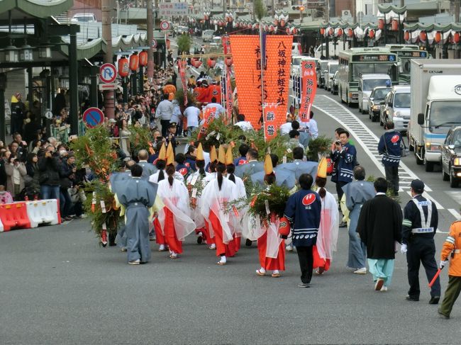 昨日、四条河原町から岡崎までバスを利用しました。<br />その時見た景色を歩いてみたいと思います。<br />きょうは、宵恵比寿　、えべっさん　にも行ってみます