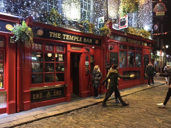 “National Gallery Ireland” から、”Celtic Nights” の会場まで、途中ホテルでの休憩を挟んで、夜のダブリンを街歩き！
