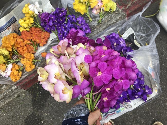 花市場へgo 花を仕入れて開店祝い作り インド人街は連休なので ヒマラヤ求めてさまよう バンコク タイ の旅行記 ブログ By アルカロイド ダリルさん フォートラベル 花市場へgo 花を仕入れて開店祝い作り インド人街は連休なので ヒマラヤ求めてさまよう バンコク タイ の旅行記 ブログ By アルカロイド ダリルさん フォートラベル
