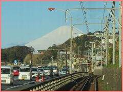 鎌倉・江ノ島パス電車旅（２）江ノ電展望席に座ってご機嫌♪（中）稲村ケ崎～江ノ島：富士山を眺めながら