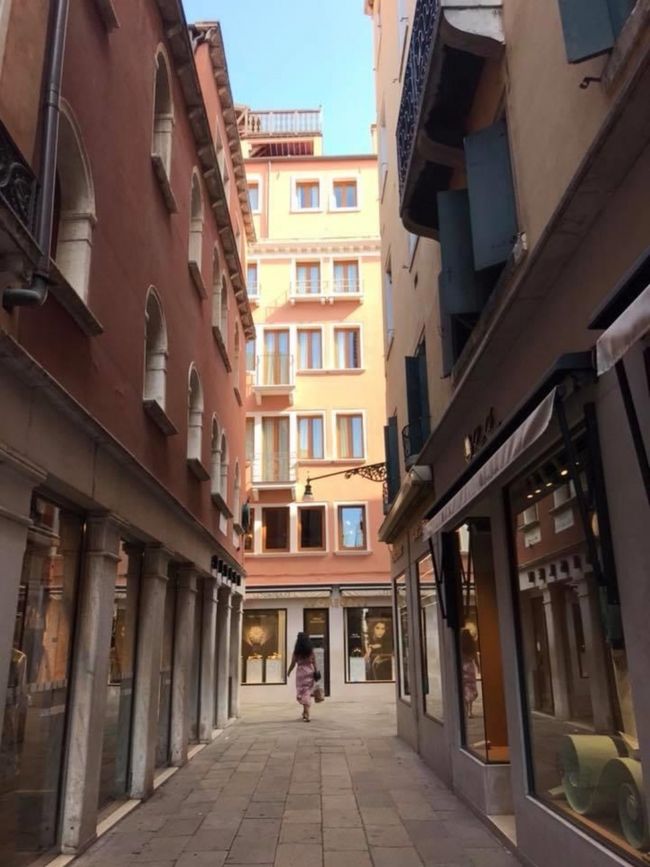 ヨーロッパ縦断11日間女一人旅1 イタリア編 ベネチア イタリア の旅行記 ブログ By Emilyさん フォートラベル ヨーロッパ縦断11日間女一人旅1 イタリア編 ベネチア イタリア の旅行記 ブログ By Emilyさん フォートラベル