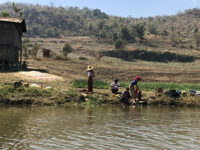 アジアの少数民族にハマってしまった～★奥インレー湖畔の村々とパゴダ③