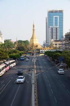 ミャンマー　ひとり旅　ヤンゴンで街歩き　1