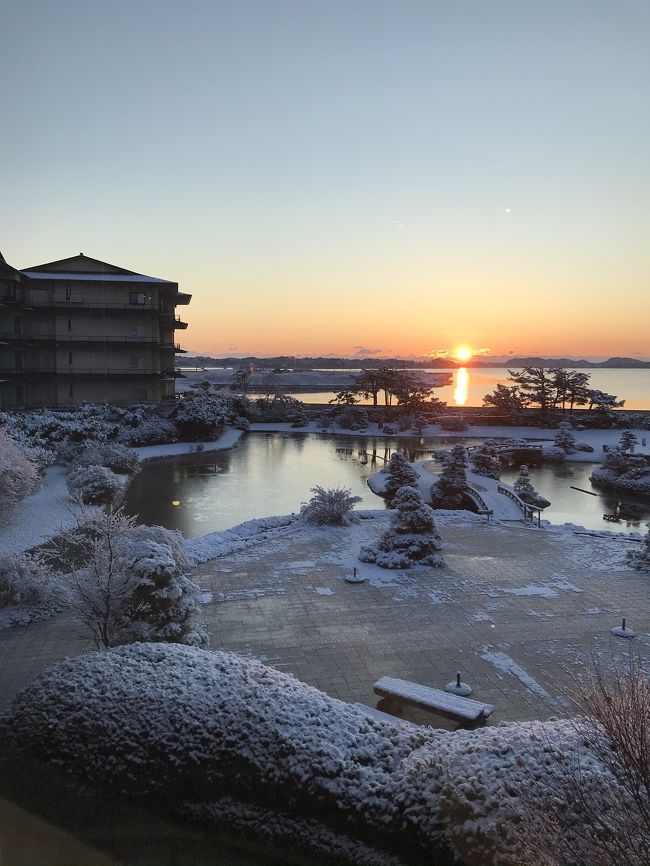 建国記念日の飛び石連休に東京から2泊3日で仙台、松島へ。日曜の午後に東京駅を出発し→仙台泊→松島観光→松島泊→仙台・東京と回ってきました。仙台では牛タンに舌鼓を打ち、松島では絶景のカフェとオールインクルーシブの旅館を楽しみました。