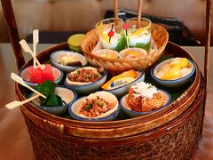 週末バンコク4★タイ風アフタヌーンティーとプーパッポンカリー　～Metro on wireless・Somboon Seafood～