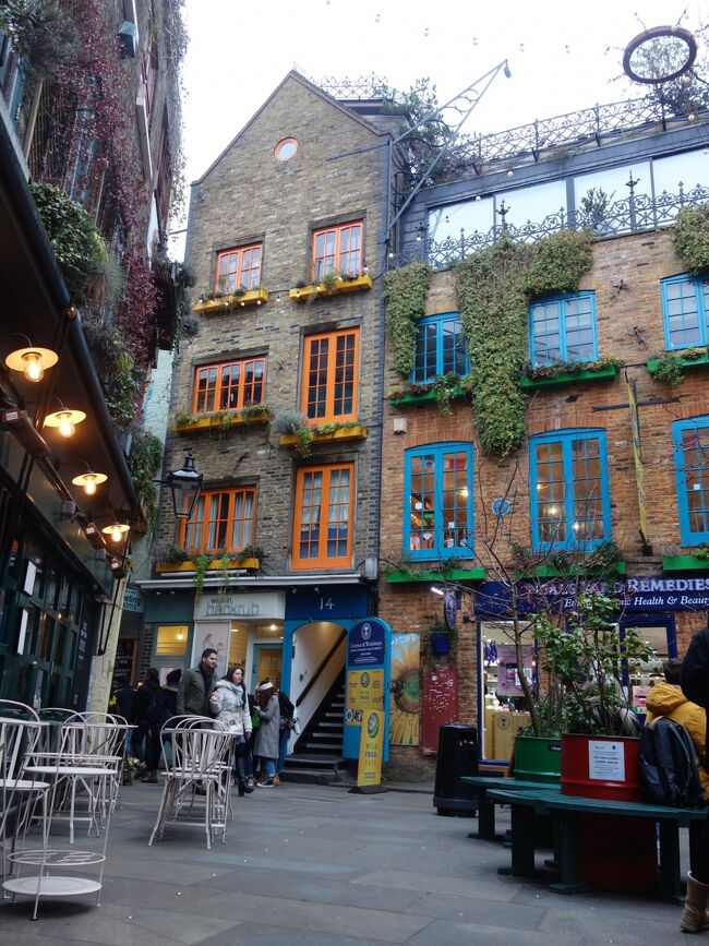 Neal's Yard と Seven Dials Market にまた来ました。いいところは何度来てもいいですね。