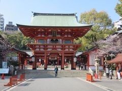 春の神戸と有馬温泉（８）三宮・生田神社の桜＆イスズベーカリー