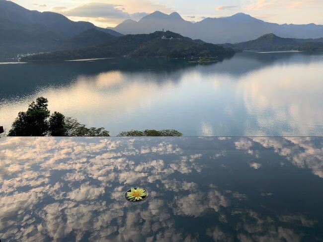 ザ・ラルー The Lalu, Sun Moon Lake<br />元はGHM系のホテルでなかなか快適。<br />だけど、今は雨。<br />雨の日月潭も良いかも？