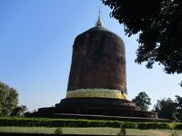 ミャンマー再々訪の旅（6）ピイの巨大な仏塔。