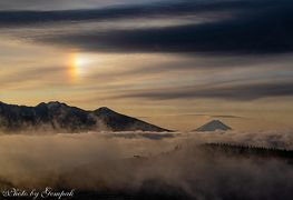 信州の冬景色撮影旅（２）　霧ヶ峰で雲海上に輝く幻日に遭遇