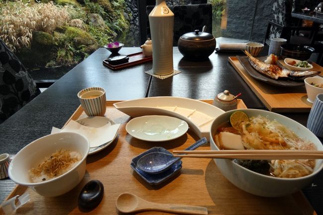 東急ハーヴェストクラブ箱根甲子園での朝食は、The Dining四季彩でのバイキングしかありません。<br /><br />当初バイキングを予約していましたが、変な流行り病が広がりだしたのでバイキングは避け、同じ敷地内に建つ東急ハーヴェストクラブ箱根翡翠の日本料理 一遊（いちゆう）でのお膳出しの朝食に変更しました。<br />