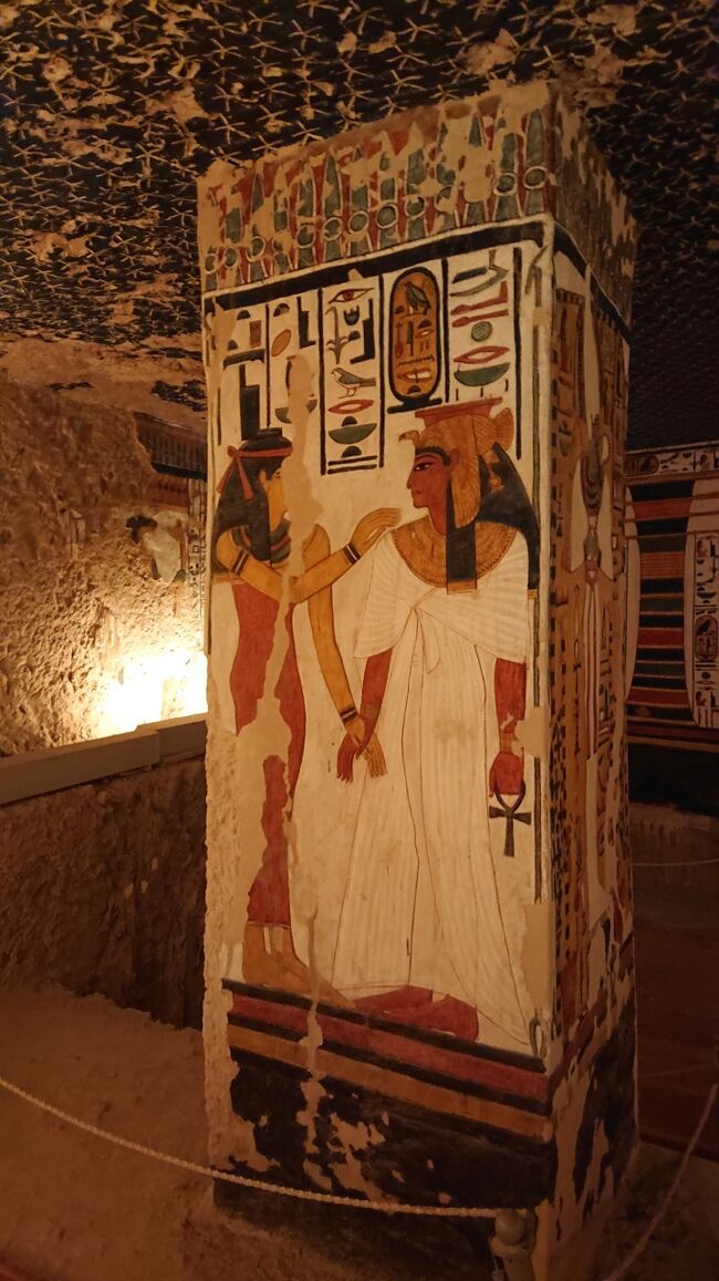 悠久の時が流れるエジプト・ナイル川クルーズ8日間の旅 (2)王家の谷&一度は見るべきネフェルタリの墓
