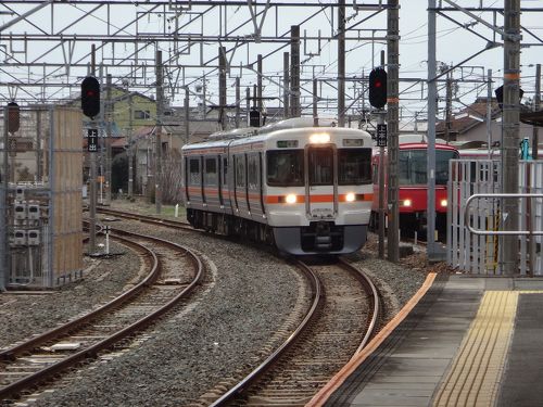 豊橋駅！JR東海、東海道本線！今日はくつろぎの日！ | 乗り鉄で