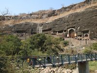西インドの石窟寺院と世界遺産を訪れる旅　アジャンター編
