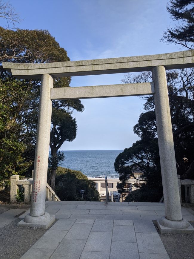 春のような陽気の日曜日、家にいるのはもったいない…たまには温泉にも入りたい…温泉だけではつまらない…桜にはまだはやい…それなら梅！と偕楽園に行ってみることにしました！<br />偕楽園からはいつもの大洗ドライブコースを堪能します。