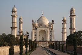 西インドの石窟寺院と世界遺産を訪れる旅　アウランガバード編