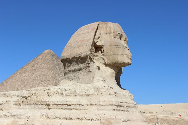 ツアー参加でエジプトへ５　ピラミッドとスフィンクス