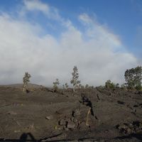 初めてのハワイ島3泊5日【2日目】虹の滝、アイザックハレビーチ、キラウエア火山、溶岩洞窟、星空