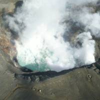 晩秋の九州旅行２　阿蘇山、熊本、雲仙へ